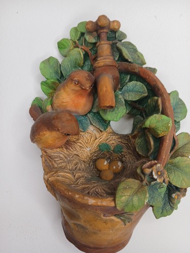 Robins nest bossons chalkware - bossons,