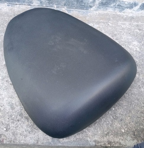 Suzuki 650 passenger seat - 650,