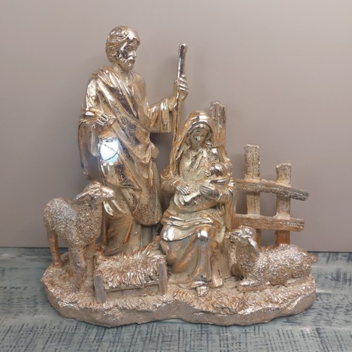 Cracker barrel nativity scene - cracker,