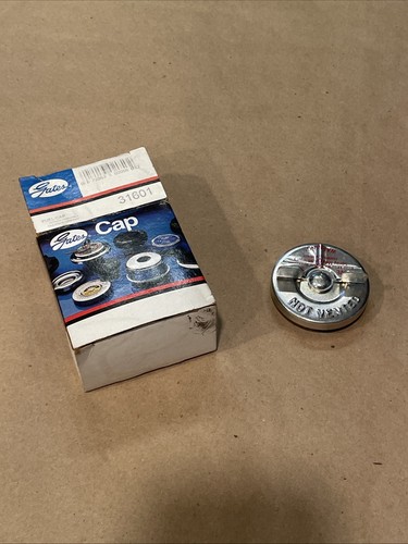 Gates 31601 fuel tank - fuel, cap