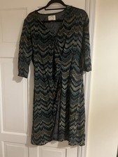 Gorgeous Avoca Size 4 Split