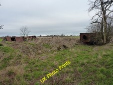 Photo 6x4 A dishevelled shed