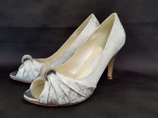 Rainbow Couture Ice Pink High Heel Floral Satin Open Toe Shoes. Size 5