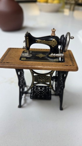 Vintage treadle sewing machine - vintage,