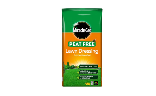 Miracle gro lawn dressing - lawn,