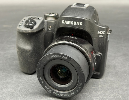 Samsung nx30 3mp cmos - samsung,