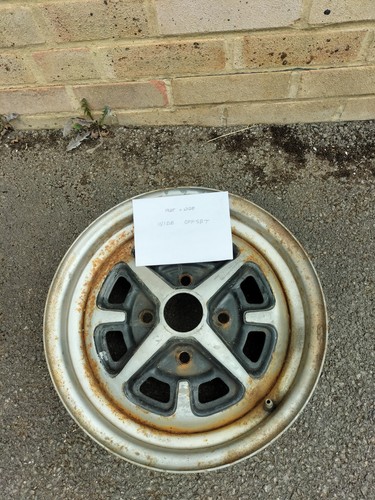 Mgb mgbgt rostyle wheels 5j - mgbgt,