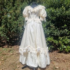 Vintage 1980s Pronuptia Silk Southern Belle Milkmaid Wedding Dress Fits Size 8