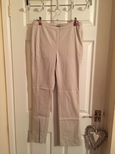 Vgc laura ashley - laura, thin