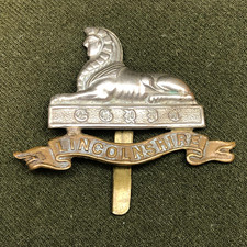 Original WW1 British Army Cap Badge - Lincolnshire Regiment
