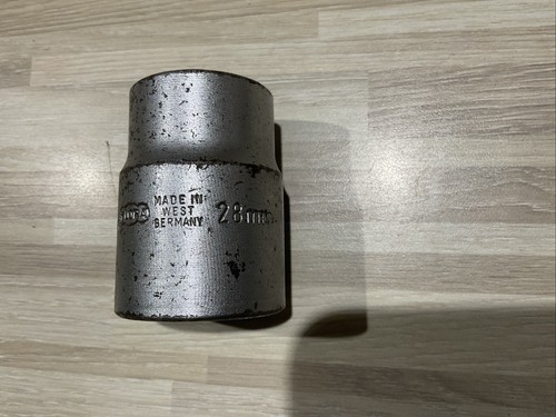 Elora 28mm drive socket - drive,