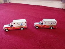 Code 3 FDNY Kitbash Ambulance And Paramedic