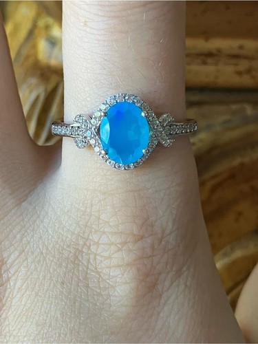 Blue ethiopian opal - ethiopian, size
