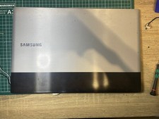 Samsung RV511 RV515 RV520 S3520 Top Upper LCD Lid Rear Cover BA75-02850A #G03
