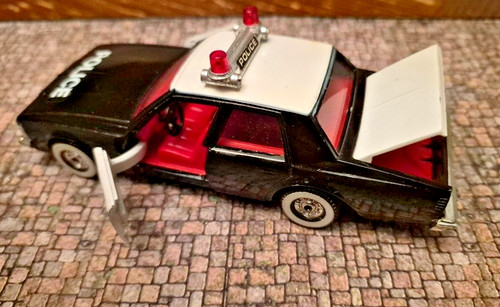 Corgi chevrolet caprice - corgi,