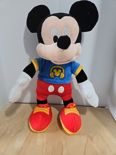 Singing talking mickey mouse - singing,