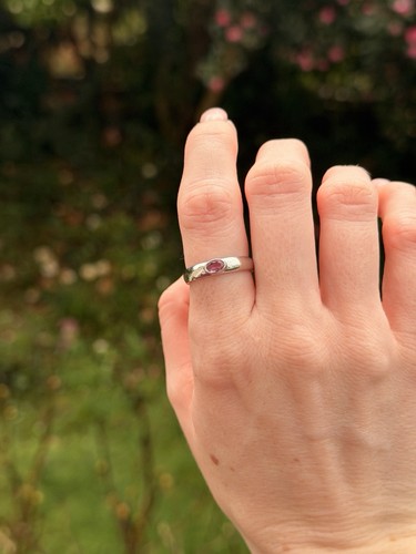9ct white gold - white, pink