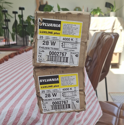 Sylvania luxline plus - sylvania, t5