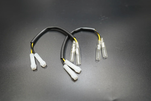 Plug play turn - &,