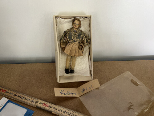 Vintage doll 7cm see - -,