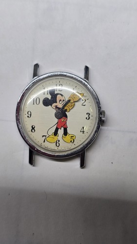 Vtg 1970s timex wind mickey - wind-up,