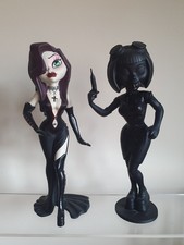 2004 Bleeding Edge Gothic Doll figures 