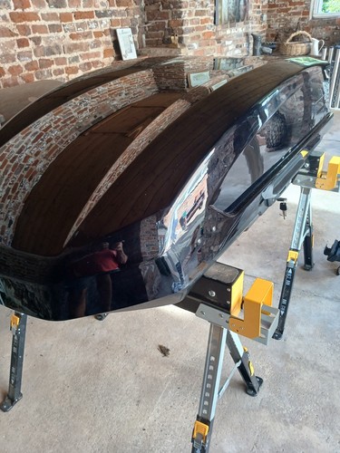 Roof box - roof,