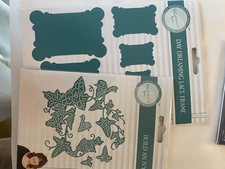 Stephanie Weightman Signature