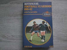 Rothmans Football Yearbook 1981-82    12th Year    Softback