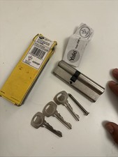 Yale Three Key Locker Door