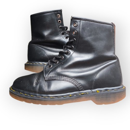 Vintage martens 1460 made - vintage,