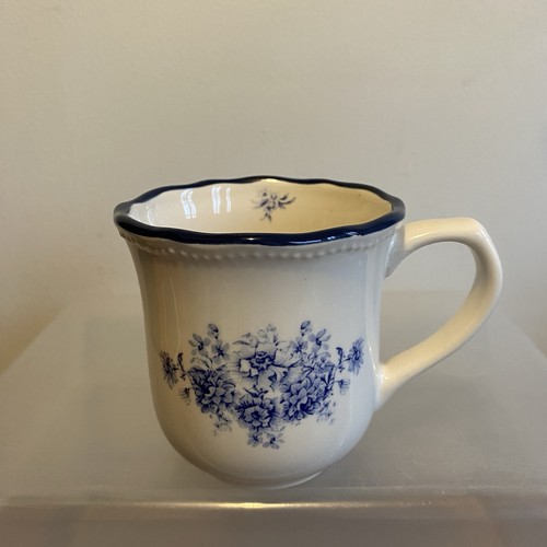 National trust white blue - national,