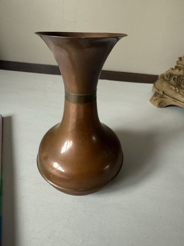 Vintage old art deco brass - art,