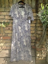 Lily And Lionel Black And