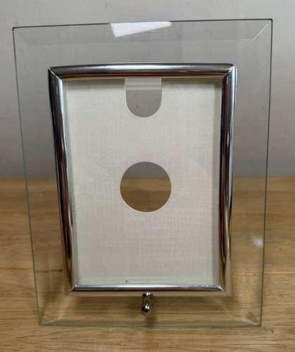 Sixtrees flat bevelled glass - flat,