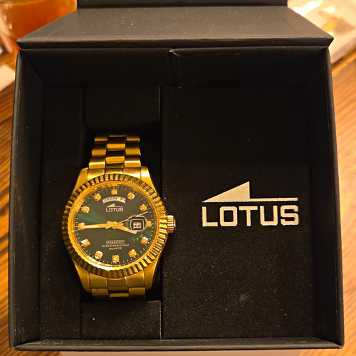 Lotus freedom quartz analogue - lotus,