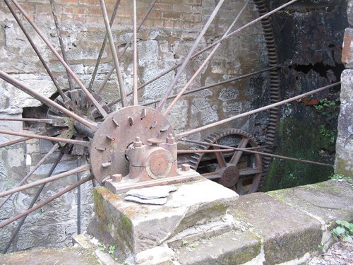 Photo water mill wheel - water,