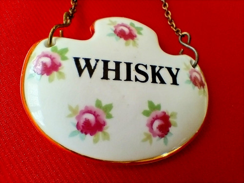 Vintage decanter label - 2x,