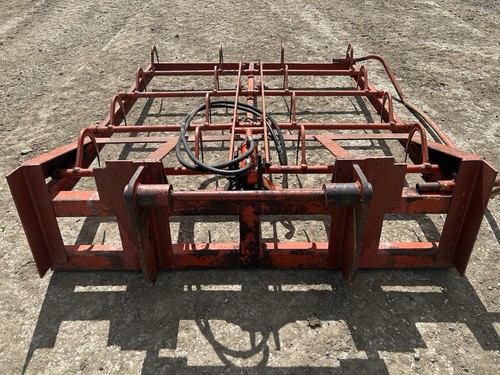 Flat grab attachment for - 8,