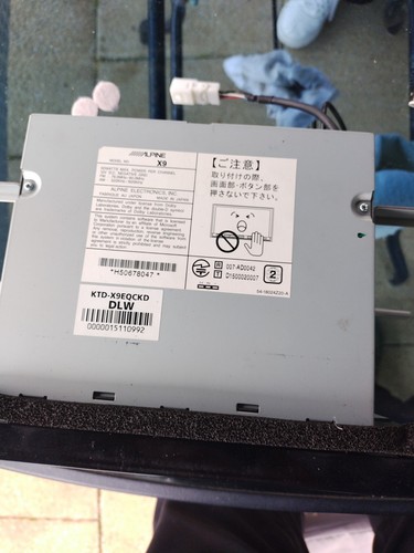 Alpine radio player with - x9,