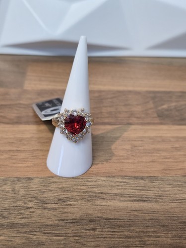 Lovisa gold heart - heart, shaped