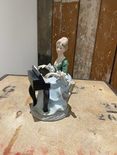 Vintage Fuji Porcelain Music Box Victorian Lady Sitting Playing Piano Japan