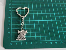 Cute Highland Cow Pendant Heart Keyring Animal Kawaii /Kitsch Keychain