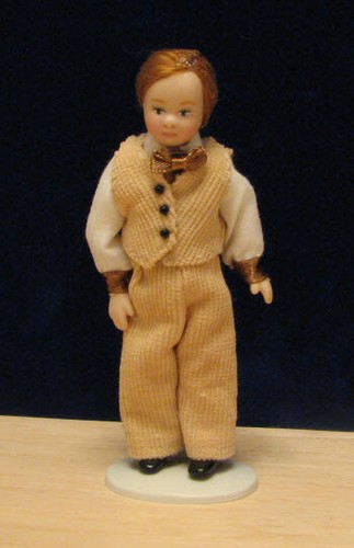Dolls house miniature - dolls,