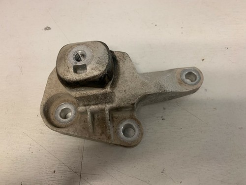 Ford focus gearbox - gearbox, mount