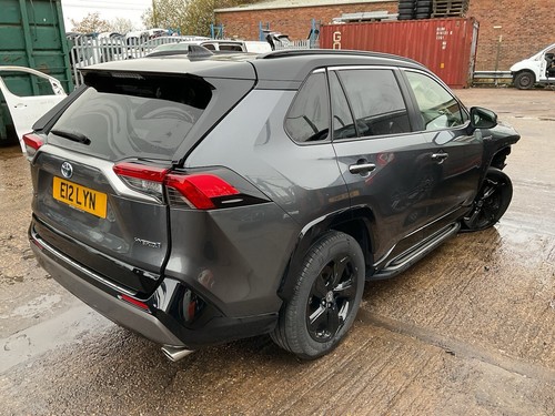 Toyota rav4 mk5 breaking - toyota,