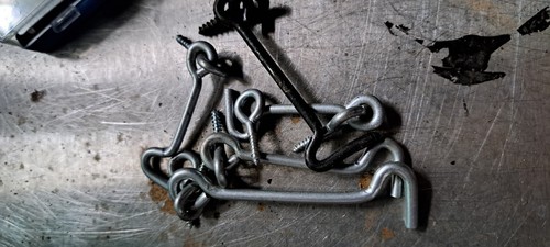 Cabin hooks eye - eye, job