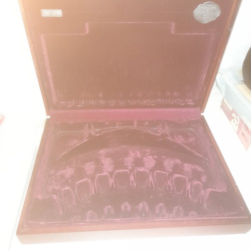 Vintage cutlery velvet - vintage,