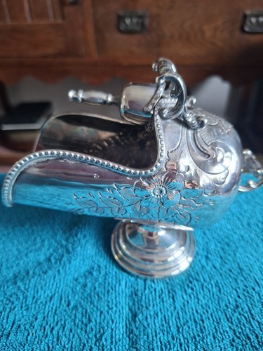 Silver plate late victorian - plate,