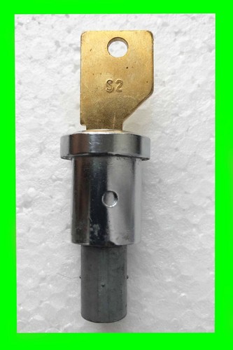 Key lock barrel for - for, beaver